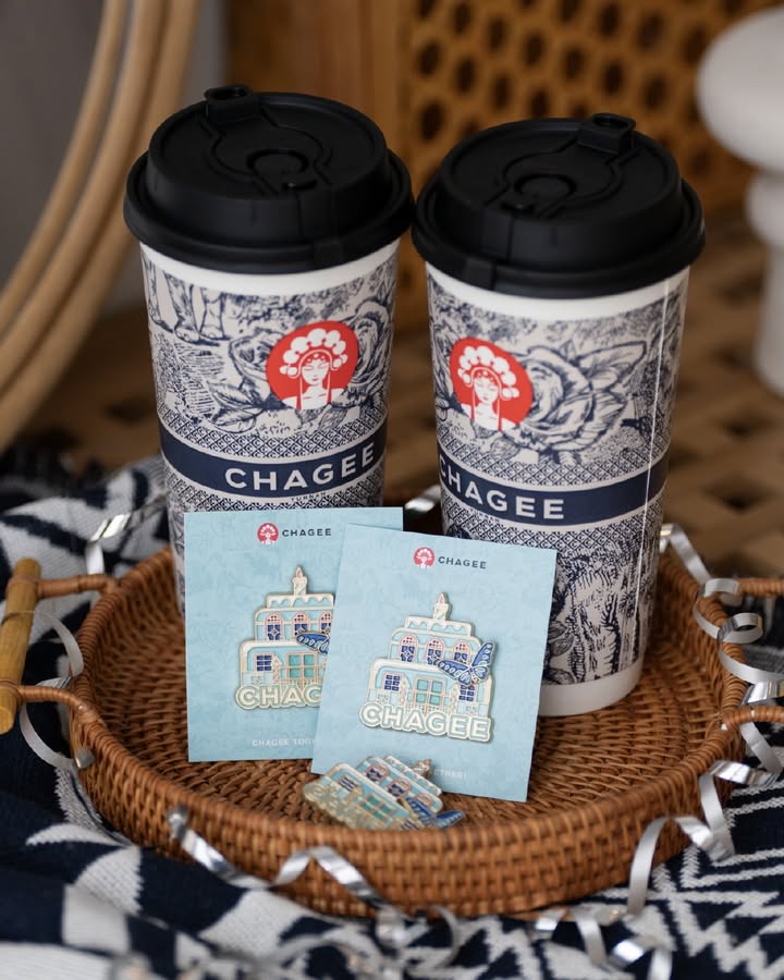 Celebrate with CHAGEE